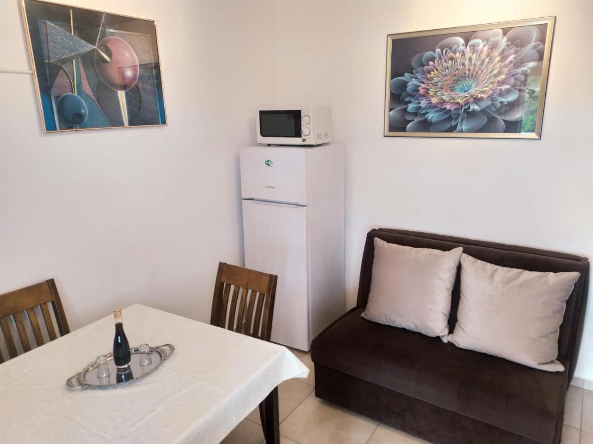 Rimbaldo Apartments Крк Экстерьер фото
