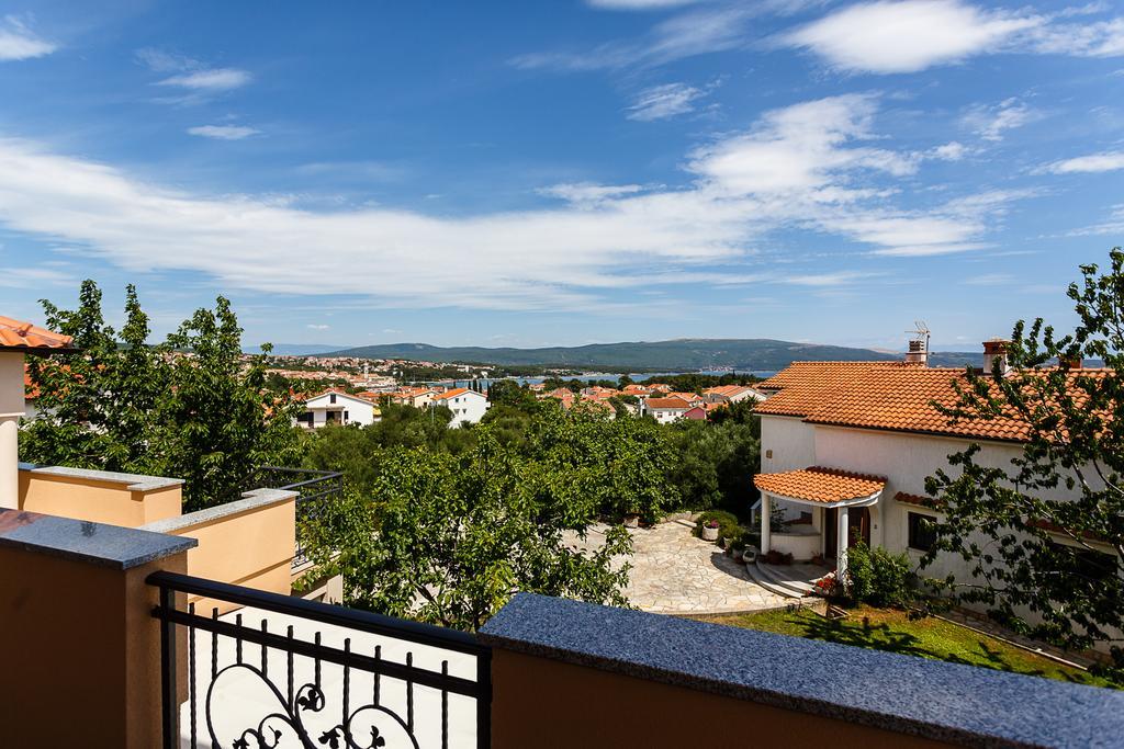 Rimbaldo Apartments Крк Экстерьер фото